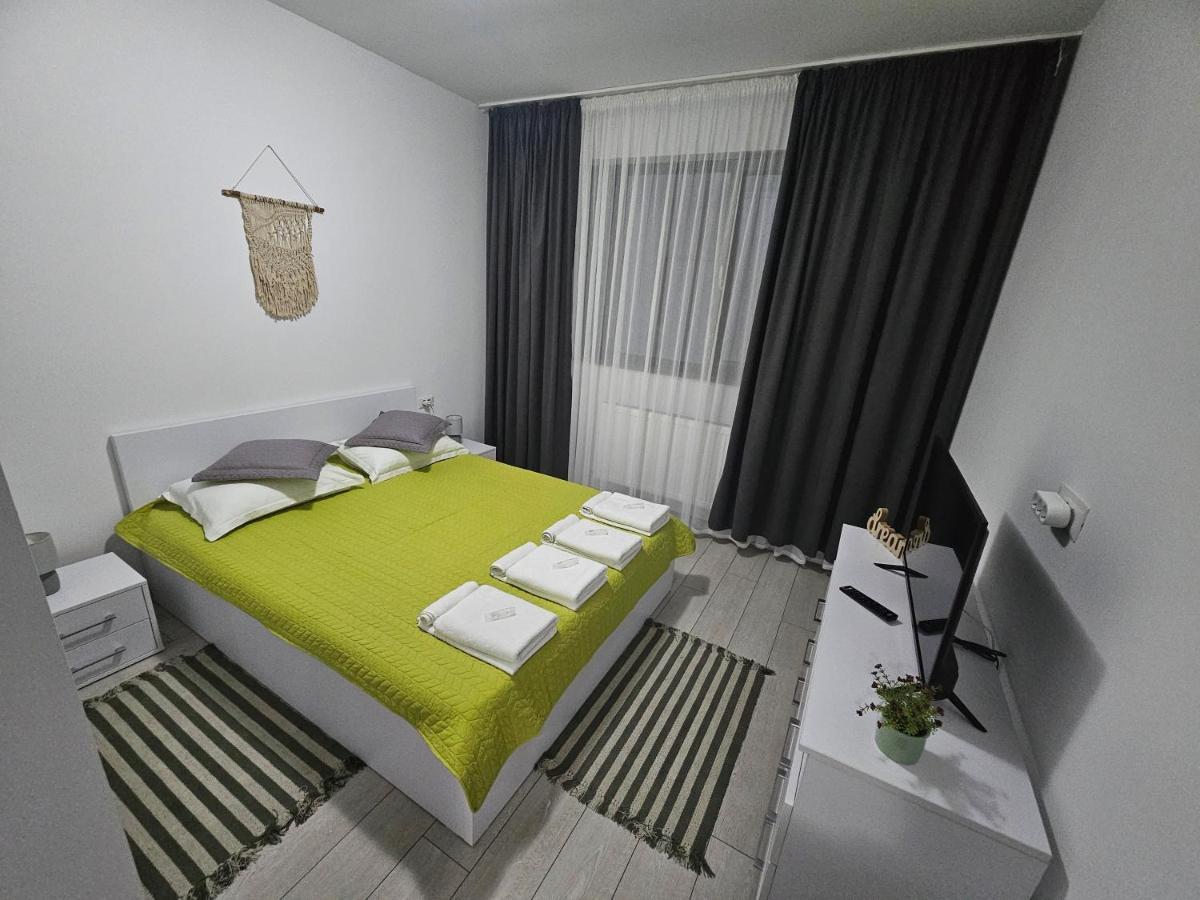 Summer Crib Mamaia-Sat 那沃达利 外观 照片