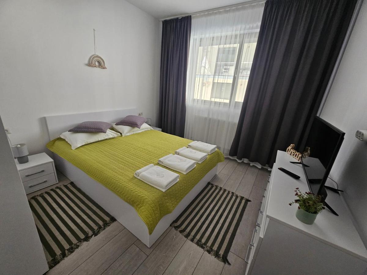 Summer Crib Mamaia-Sat 那沃达利 外观 照片